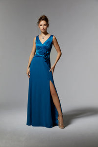 Marine MGNY Madeline Gardner New York 72903 Formal Evening Long Gown